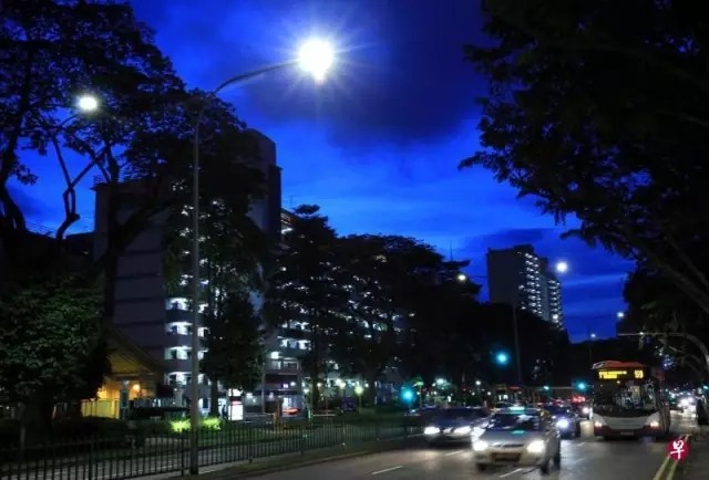 新(xin)加坡計劃2022年前將(jiang)全國路燈更(geng)換成(cheng)LED