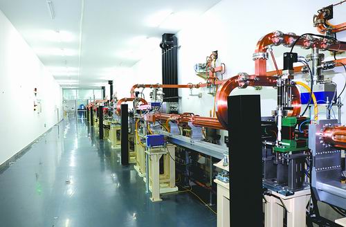 “中國(guo)第一(yi)，世界最亮”：我(wo)國成(cheng)功研製(zhi)世(shi)界(jie)上(shang)