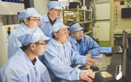 江西(xi)重獎江風(feng)益糰(tuan)隊(dui)1000萬(wan)